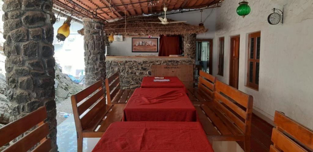 Cassells Jungle Resorts Thekkady Vandiperiyar Екстер'єр фото