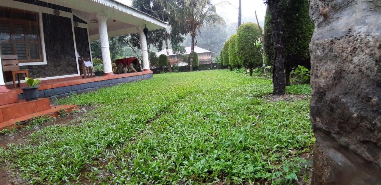 Cassells Jungle Resorts Thekkady Vandiperiyar Екстер'єр фото