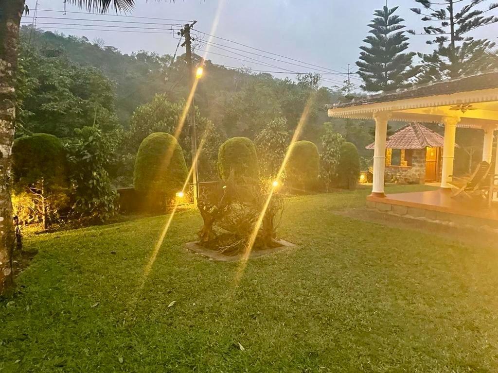 Cassells Jungle Resorts Thekkady Vandiperiyar Екстер'єр фото