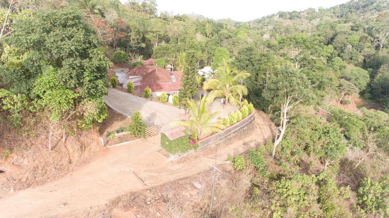 Cassells Jungle Resorts Thekkady Vandiperiyar Екстер'єр фото