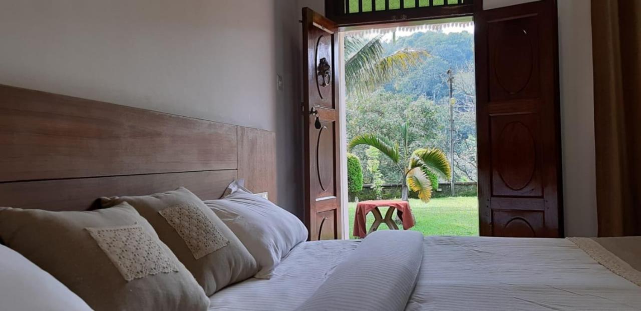 Cassells Jungle Resorts Thekkady Vandiperiyar Екстер'єр фото